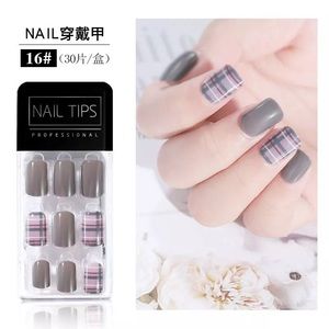 30 Piece Press on Nails- Plaid